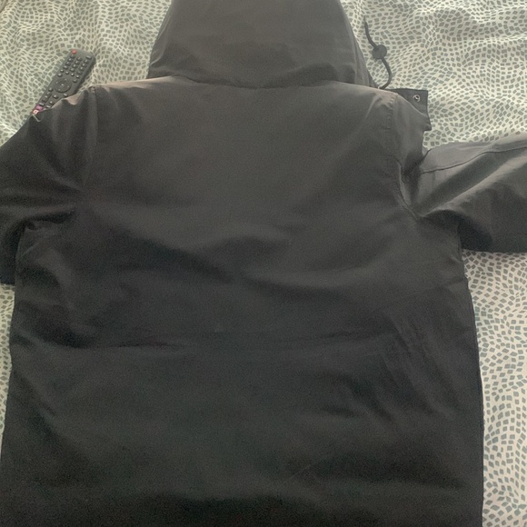 Black jacket with blue inside - Picture 4 of 4